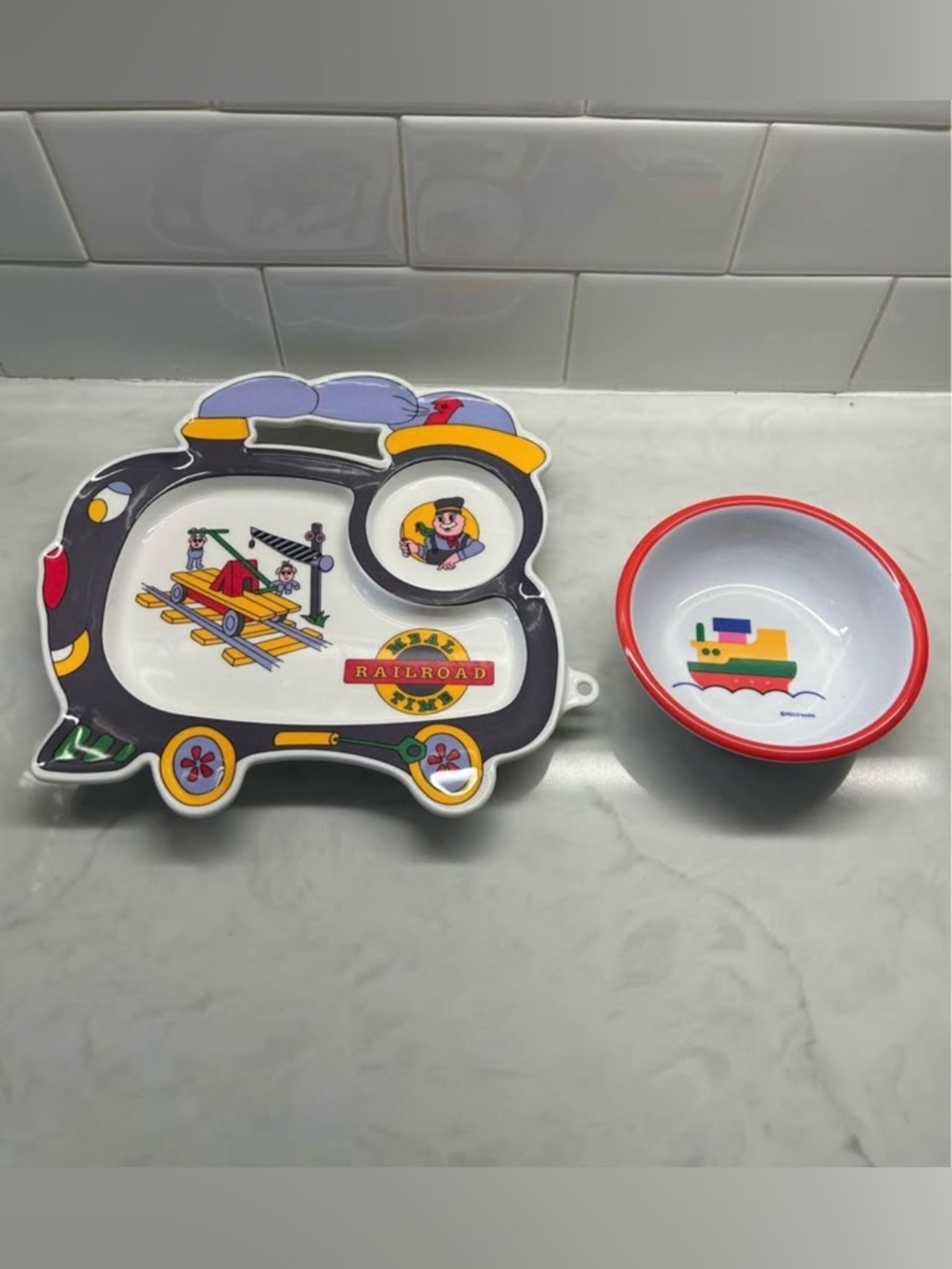 Vintage Kids Railroad Train Shaped Divided Plate and boat Bowl Set